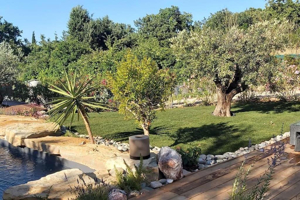 Une Oasis Au Pays De Cezanne Aix-en-Provence Buitenkant foto