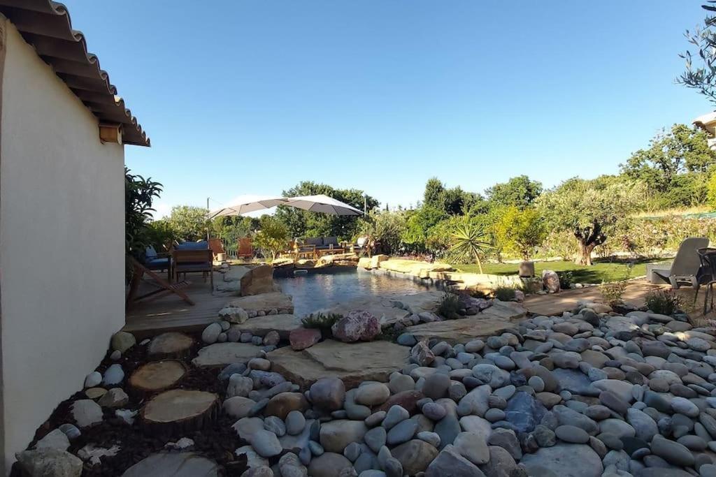 Une Oasis Au Pays De Cezanne Aix-en-Provence Buitenkant foto